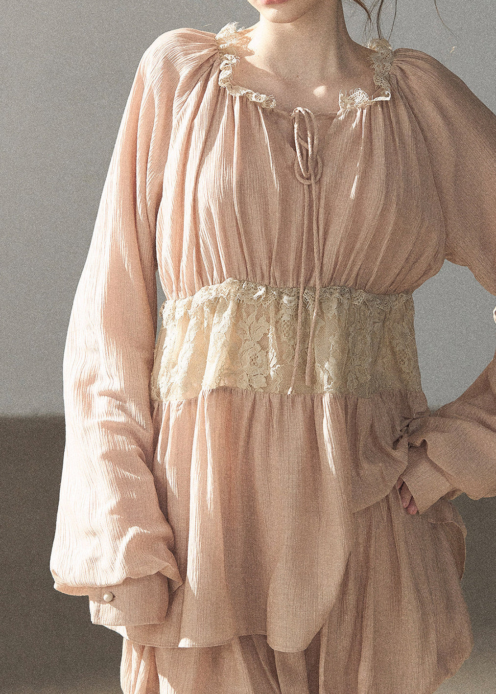 Blush lace waist blouse and skort two-piece set