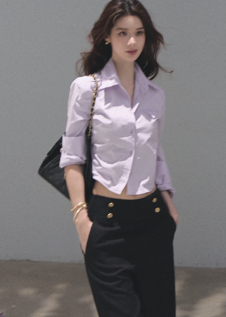 Women’s lilac cotton commuter shirt with a relaxed silhouette