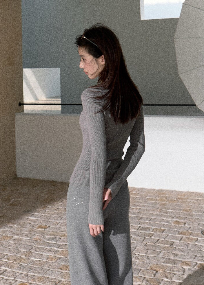 Korean-inspired brown turtleneck cape and fitted knit top set