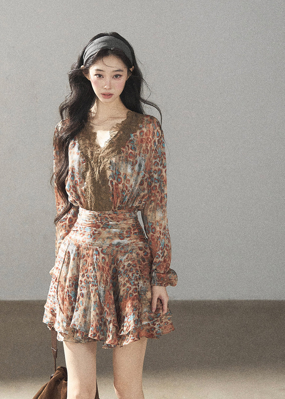 Autumn floral mini dress with cinched waist