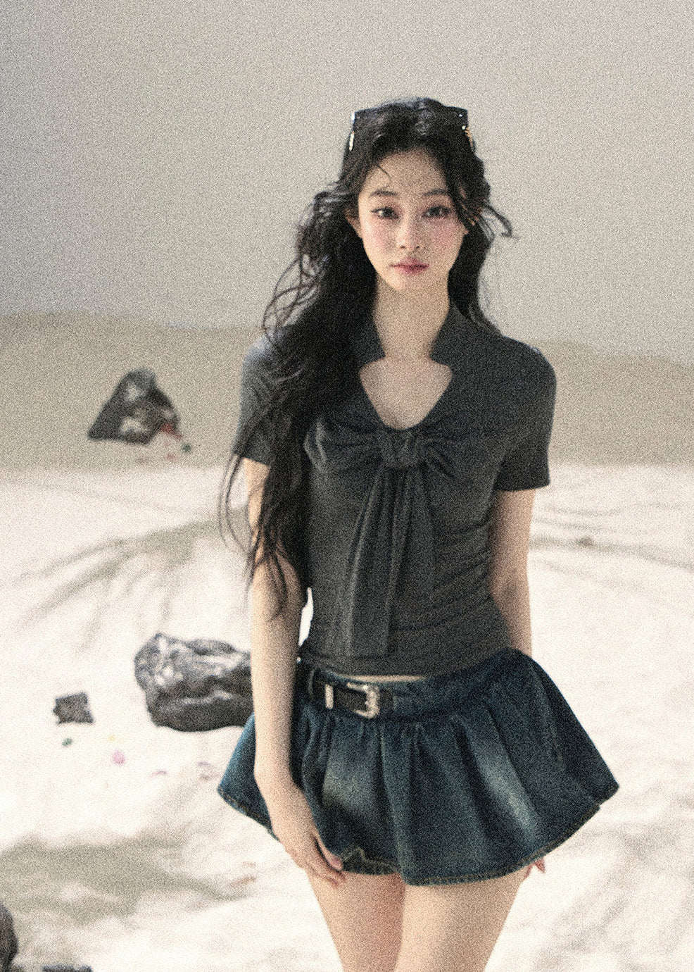 Bow-detail summer top in dark gray